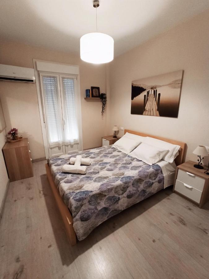 Apartamento En Centro Historico Con Garaje Propio Jerez de la Frontera Exterior foto