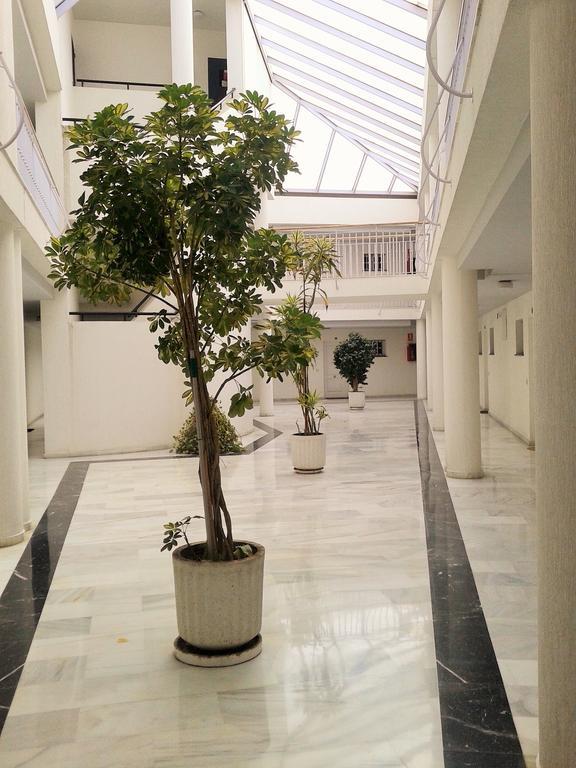 Apartamento En Centro Historico Con Garaje Propio Jerez de la Frontera Exterior foto